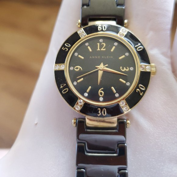 Vintage annie Klein watch - Picture 1 of 3